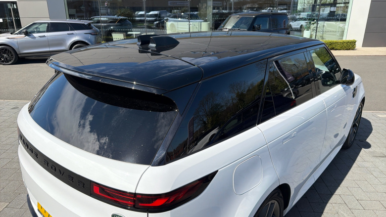 Land Rover Range Rover Sport 3.0 P440e Dynamic SE 5dr Auto Estate